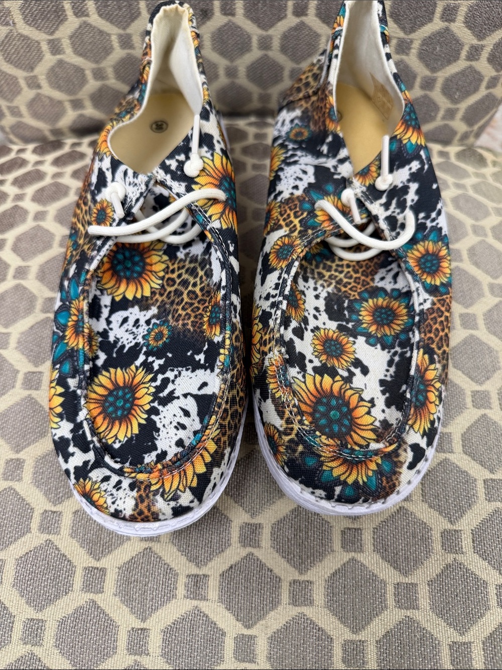 Fun Floral Sunflower Canvas Shoes - Black, Blue & Yellow
